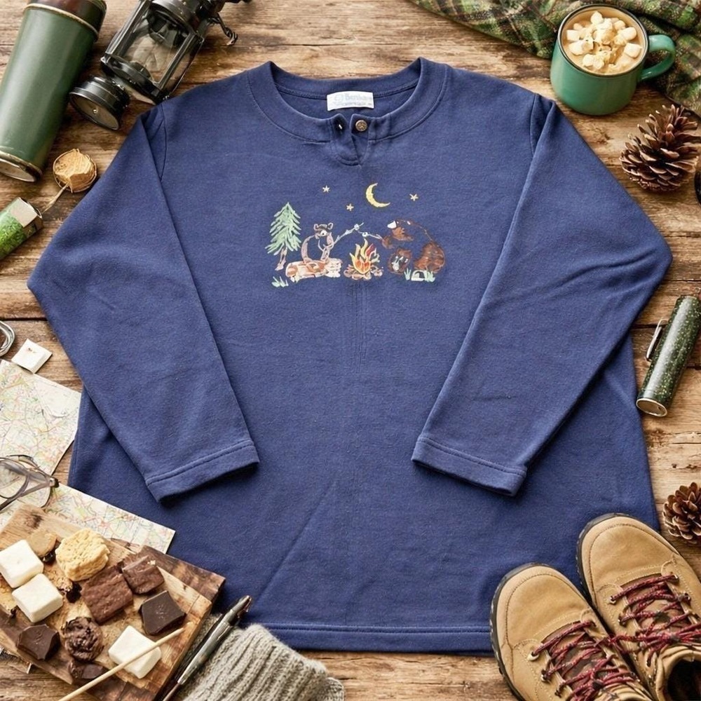 CJ Banks Knit Top Women 1X Navy‎ Blue Embroidered Campfire Bear Raccoon Gorpcore
